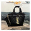 YSL icare maxi shopping bag in quilted lambskin / YSL tote bag กระเป๋าไซส์ใหญ่ พร้อมใบเล็ก หนังบุนิ่มเย็บลายตาข่าย (Quilted Bag) ดีไซน์คล้ายตะกร้าช็อปปิ้ง โฉบเฉี่ยวกว่าหลายระดับด้วยการประดับฮาร์ดแวร์ทองเหลืองในตัวอักษร YSL บนหนังสีดำสร้างความสะดุดตา มอบสไ