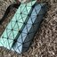 Baobao Issey Miyake Prism Kangaroo crossbody bag กระเป๋าสะพาย Crossbody รูปทรงสี่เหลี่ยมผืนผ้า ไซส์กำลังพอดี เห็นแบบนี้บอกเลยว่าใส่ของสำคัญได้แบบครบถ้วน ไม่ว่าจะเป็นโทรศัพท์ กระเป๋าตังค์ หรือพาวเวอร์แบงค์ จัดเป็นอีกหนึ่งรุ่นที่น่ารัก สายสะพายปรับได้ตามควา