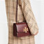 Tory Burch 75003 Eleanor Medium Convertible Shoulder Bag พร้อมส่งที่ไทย อีกรุ่นที่น่าครอบครองมากๆค่ะ กระเป๋าสะพายข้างและทบสายเป็นคล้องไหล่ได้ หนังแท้ชั้นดี ใช้ได้กับทุกๆโอกาส ห้ามพลาด ก่อนหมดนะคะ!!