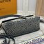 LV Diane Monogram Denim Bag กระเป๋าสะพายมัลติฟังก์ชั่นเดนิมสไตล์วินเทจ ปั้มนูนโลโก้ลายโมโนแกรม ดีไซน์ใหม่ ออกมาได้น่ารักน่าใช้มากๆ สียีนส์ซีดสวยมีเสน่ห์ มีสายมาให้ถึง 2 แบบ สายหนังคล้องไหล่ได้ และสายสปอร์ตครอสบอดี้ได้ ปรับเปลี่ยนใช้ตามลุคแต่ละวันได้เลย