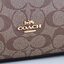 COACH 2319 MAY TOTE IN COLORBLOCK SIGNATURE CANVAS กระเป๋าโท้ท ดีไซน์ใหม่ล่าสุด!! 💕💕 เก๋ตรงปากกระเป๋า คล้ายกระเป๋าซ้อนในตัว สีตัดกับตัวกระเป๋าได้อย่างลงตัว ทรงสวย ใบใหญ่ใส่ของได้เยอะ เปิด-ปิดด้วยซิป รูดใช้งานง่าย ภายในโล่งกว้าง ด้านหลังมีช