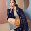 M.C.M X-MINI KLASSIK TOTE IN VISETOS สิ้นสุดการรอคอย สำหรับไอเท็มกะทัดรัด พร้อมเสิร์ฟให้คุณแบบเต็มพิกัด!! กระเป๋าสะพายมินิโท้ท ที่ตอบโจทย์ทุกไลฟ์สไตล์ ในวันสบาย วันทำงาน ออกงาน หรือวันที่ต้องลุย น้องคนสวยใบนี้พร้อมไปกับทุกคนได้เลย!! วัสดุหนังแคนวาสคุณภาพด