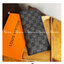หนังแท้ LOUIS VUITTON LONG WALLET กระเป๋าสตางค์ผู้ชายใบยาว ไอเท็มสุดฮิต ติดทุกกระแส แรงไม่เคยตก รุ่น unisex ที่จะหนุ่มๆสาวๆ ก็เลิฟได้หมด!! ใบยาวขนาดกำลังเหมาะมือ ถือแล้วขับผิวทุกสี วัสดุหนังแท้ทนทาน ภายในมีช่องใส่บัตรเยอะ แบ่งสัดส่วนสวยงาม ในราคาที่จับต้อ