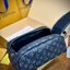 LV Dopp Kit Toilet Pouch / LV Clutch Bag กระเป๋าถือทรงพอชหรือคลัช แบบคลาสสิกสวยงามเป็นเอกลักษณ์ มีหูหิ้วพกพาสะดวก