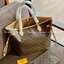 VIP 】LOUIS VUITTON NEVERFULL MM พร้อมส่ง มาพร้อมใบลูก สุดคุ้มค่าา❗️ กระเป๋าหิ้ว//คล้องไหล่ ใบใหญ่ ทรงสุดฮิตจาก LV premium gift เคาเตอร์ ตปท. หนังแท้ นิ่มลายLV ทั้งใบสวยงามค่ะ ปากกระเป๋ามีตัวคล้อง ภายในกระเป๋กว้างมากๆ สาวๆที่สัมภาระเยอะหายห่วงเลยค่ะ
