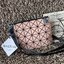 Baobao Issey Miyake Prism Kangaroo crossbody bag กระเป๋าสะพาย Crossbody รูปทรงสี่เหลี่ยมผืนผ้า ไซส์กำลังพอดี เห็นแบบนี้บอกเลยว่าใส่ของสำคัญได้แบบครบถ้วน ไม่ว่าจะเป็นโทรศัพท์ กระเป๋าตังค์ หรือพาวเวอร์แบงค์ จัดเป็นอีกหนึ่งรุ่นที่น่ารัก สายสะพายปรับได้ตามควา