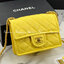 VIP 】หนังแท้ CHANEL mini square flap bag VIP GIFT WITH PURCHAS-GWP กระเป๋าสะพายทรงสี่เหลี่ยมเปิดด้านหน้า หนังคาเวียร์ลายคลาสสิค รุ่นยอดนิยมไอเท็มฮิต อะไหล่ทองสวยหรูดูดีมาพร้อมสายโซ่ทองร้อยหนังจะสะพายไหล่ หรือ Crossbody ก็ดูดี พร้อมส่งที่ไทยไม่ต้องรอพรีฯ ส
