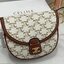 CELINE MINI BESACE IN TRIOMPHE CANVAS กระเป๋าทรงครอสบอดี้ ลายโมโนแกรมวินเทจ รุ่นที่ดาราเกาหลีใช้กันเยอะมาก และเป็นอีกหนึ่งใบที่ครองใจสาวๆ ทั้งในไทยและเทศ