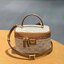 M.C.M HIMMEL VANITY CASE IN LAURETOS กระเป๋าทรงกล่อง มีหูจับด้านบน หนังสวยนุ่มมือ สวยงาม อะไหล่ทอง