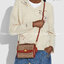 COACH C4204 KIP TURNLOCK CROSSBODY IN SIGNATURE CANVAS คอลเลคชั่นใหม่ สาวกงานดีไซน์สีสนิมต้องปลื้ม!! กับกระเป๋าสะพายข้าง ขนาดพกพาง่าย ใช้งานสะดวกมากๆ วัสดุหนังแคนวาสเคลือบลาย ตัดขอบด้วยหนังแท้ เปิด-ปิดด้วยตัวบิดล็อคแน่นหนา ภายในเป็นช่องโล่ง มีช่องใส่บัตร 