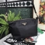 Best seller สินค้าเข้าใหม่ *งานพรีเมี่ยมกิ้ฟจากเคาเตอร์ต่างประเทศ กระเป๋า สวยๆ จาก แบรนด์ PRADA เปนกระเป๋า เครื่องสำอางค์ แต่มีสายสะพายยาวให้ 2 สาย เป็นแบบคล้องแขน และสะพายข้างลำตัว *เลิศมาก ใช้เป็น shoulder bag ได้เลยค่า หรือ ถือลำลองสวยๆ ก้อเลิศคะ คุ้มม