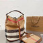 พรีเมี่ยมกิ๊ฟแท้ 100% 】BURBERRY VINTAGE CANVAS BUCKET BAG งานพรีเมียมกิ้ฟท์เคาเตอร์ น้ำหอมจากแบรนด์ วัสดุผ้าCanvas เนื้อหนาซับในอย่างดี ลายแบรนด์สวยมากคะ