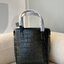 Large YSL CROC TOTE / YSL Toy croc-effect leather tote bag พร้อมส่งครบสองไซส์ *คู่ดูโอ้ สวยแบบตะโกนนน YSL BAG VIP วัสดุหนังสังเคราะห์ หนังนิ่มลายจรเข้เต็มใบ สวยหรูมาก