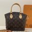 LV Lockit BB bag กระเป๋าถือทรงโท้ทวินเทจรุ่นยอดนิยม พร้อมสายโซ่และสายหนัง ปรับใช้งานได้หลายโอกาส สวยงามเป็นอมตะ เกรดออริ 1:1 ใช้งานต่างประเทศได้