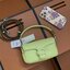 น้องสวยมากก สินค้าจริงสวยกว่าในรูป ไม่จกตาค่ะ! COACH PILLOW TABBY SHOULDER BAG 18 ((C3880)) 📣 พร้อมส่งที่ไทย คุณภาพเกินราคา! กระเป๋าหิ้ว//สะพายแบบครอสบอดี้ร์ 🔺หนัง nappa อย่างดี หนานิ่ม นุ่มมากๆ หลงรักน้องแน่นอน ✔️ใช้โลโก้แบรนด์รุ่น