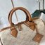 Small M.C.M Ella Boston bag in Lauretos pattern กระเป๋าทรงหมอนยอดฮิต คอลเลคชั่นใหม่ ไม่มีเอ้าท์ เกรดท็อปออริ 1:1 สลับแท้ ใช้งานต่างประเทศได้
