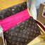 LV Cluny BB Monogram / LV Bag พร้อมส่ง กระเป๋าสะพายลายโมโนแกรมเปิดหน้า เป็นอีกรุ่นที่ขายดีมากเพราะใช้งานง่าย งานปั้มสวยเป๊ะปังตามรูป