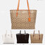 COACH MOLLIE TOTE IN SIGNATURE CANVAS ((1665)) พร้อมส่งอีกครั้ง ห้ามพลาดค่า! กระเป๋าหิ้ว//คล้องไหล่ ใบใหญ่ ทรงTote หนังแท้นิ่มอย่างดีค่ะ ภายในแบ่ง2ช่องใหญ่ สามารถใส่ A4ได้เลย ช่องกว้างมากๆ มีช่องกระเป๋าซิปกลางให้ใส่ของอีกช่องนะคะ