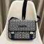 Coach C9158 League Messenger Bag Crossbody Sling Bag ใหม่ล่าสุด คอลที่หนุ่มๆก็ต้องใจละลายไม่แพ้สาวๆ กับกระเป๋าสะพายทรงแมสเซนเจอร์ ดีไซน์ทรงคลาสสิคใช้งานง่าย ดีเทลน้อยแต่มาก!! ดูดีดูแพงเกินเบอร์ไปเลย ภายในเป็นช่องโล่ง มีช่องแยก แบ่งสัดส่วนได้ดีมากๆ มาพร้อม