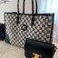 CELINE LARGE TOTE BAG VIP วัสดุ CANVAS ทรงเหลี่ยมดีไซน์ Casual สวยคลาสสิคสไตล์สาว Lisa ใบใหญ่ใส่สัมภาระได้เยอะจุใจภายในโล่งกว้าง ใส่เอกสาร A4 หนังสือ กระเป๋าสตางค์ มือถือ ของใช้ได้เยอะ หูจับหนังเเข็งแรงจับถนัดมือจะถือหรือสะพายก็ดูดี ไอเท็มแนะนำฮิตพร้อมส่ง