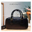MIU MIU ARCADIE LEATHER BAG M, Geniş 27cm กระเป๋าถือ/สะพายสุดชิค น่ารักๆเก๋ๆ ดีไซน์เรียบแต่มากมีอยู่จริง สวยดูแพง