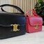 CELINE TRIOMPHE CROSSBODY BAG VIP GIFT WITH PURCHASE-GWP พรีเมี่ยมกิ๊ฟ Limited Edition จาก CELINE PERFUME DUTY FREE COUNTER วัสดุ TRIOMPHE CANVAS & LEATHER ดีไซน์ยอดนิยมสไตล์สาว LISA ทรงสี่เหลี่ยมหนังสวยหรูอยู่ทรง