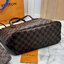 TOP ORI หนังแท้ | LV Neverfull PM bag Monogram Canvas กระเป๋าสะพายทรงโท้ท PM ดีไซน์คลาสสิกเหนือกาลเวลาเข้ากับดีเทลที่สืบทอดมายาวนาน Monogram แคนวาสแต่งขอบหนัง ดีไซน์พื้นที่ด้านในกว้างทว่าดูเพรียวบาง