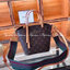 VIP 】LV Louis Vuitton mini tote bag กระเป๋าสะพายลายโมโนแกรม ทรง tote สุดฮิต มาพร้อมสายยาว2เส้น เอาใจสายคุณหนู ไซส์กำลังสวย น่ารักน่าใช้มากๆ ฟังก์ชั่นการใช้งานสะดวกที่สุด สวยละมุน ภายในกระเป๋าเป็นช่องโล่ง ใส่ของสำคัญได้ครบครันไม่ต้องห่วง!! จะสะพายข้างชิลๆ 