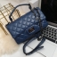สินค้าเข้าใหม่ KEEP รุ่น Coco chain handbag ✨กระเป๋าทรงหรูวัสดุทำจากหนังแกะสังเคราะห์ หนัง นิ่ม ฟู ตึง สวยอยู่ทรงตามแบบฉบับของแบรนด์ รุ่นใหม่ตัวนี้ปักลายตารางสวยหรู การเย็บประณีตทุกตาราง อะไหล่สีดำ เงา เกรดพรีเมี่ยม ✨รุ่นนี้ดีไซน์มีหูหิ้ว สา