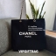 พรีเมี่ยมกิ๊ฟแท้ 100% 🎈กระเป๋า Chanel Canvas Shopping Bag (Gold Chain) กระเป๋าจากแบรนด์ chanel มาอีกแล้วค่า รุ่นนี้ทรงใหญ่จุของได้เยอะมากค่ะ ผ้าแคสวาสทอหนา ตรงอะไหล่ปั๊มโลโก้อย่างดี เป็นทรงกระดุมแม่เหล็กค่ะ ถือแล้วได้ลุคคุณหนูมว๊ากกกกก แนะนำเลยค่า