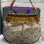 Tory burch t monogram jacquard drawstring hobo กระเป๋าถือและสะพายข้างทำจากผ้าใบ jacquard ตัดด้วยหนังแท้ อีกหนึ่งคอลเลคชั่นจาก T monogrameที่ออกแบบมาในรูปทรงกระเป๋า hobo ทรงสวย มีสไตล์เป็นทรงที่สาวๆนิยมใช้