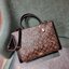 COACH ZOE CARRYALL IN SIGNATURE CANVAS เดอะเบสท์แห่งปี ต้องยกให้พี่คนสวยใบนี้เลย!! รุ่นที่สาวๆตามหา หายากอีกหนึ่ง กระเป๋าถือ/สะพายทรงสวย คลาสสิค ใบใหญ่จุคุ้ม มีดีเทลน่ารักๆที่แม่กุญแจ สามารถล็อคหัวซิปได้ กุญแจซ่อนในพวงหนังห้อยก็น่ารักไปอีก ภายในโล่งกว้าง 