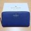 กระเป๋าสตางค์ใบยาวซิปรอปยี่ห้อ KATE SPADE กระเป๋าเงินหนังลาย saffiano อะไหล่สีทอง น้ำหนักเบา ด้านในมีช่องซิปใส่เหรียญ ใส่บัตร ใส่ธนบัตรได้จำนวนมาก ใบนี้สวยรับทรัพย์จริงๆ นานๆมาทีนะคะสีนี้ รีบคว้าด่วนเลยคะ