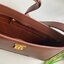 BURBERRY LEATHER SHOULDER BAG VIP GIFT WITH PURCHASE (GWP) พรีเมี่ยมกิ้ฟ Limited Edition ทรงยอดฮิตแห่งปี วัสดุหนังแท้ สวยหรูอยู่ทรงเปิดปิดด้วยซิปยาว(คล้องรางซิปคู่เพื่อเปิดปิด) อะไหล่ทอง ภายในโล่งมีช่องหลัก และช่องใส่บัตรแยกเป็นสัดส่วน สามารถใส่มือถือของใ