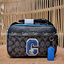 COACH C4027 COACH x PEANUTS GRAHAM CROSSBODY IN SIGNATURE CANVAS WITH SNOOPY จัดให้อีกไอเท็มจ้า สำหรับสาวกสนูปพีโดยเฉพาะ กระเป๋าครอสบอดี้ทรงยอดฮิต รุ่นนี้สามารถใช้ยูนิเซ็กส์ได้เลย สาวๆหนุ่มๆได้หมดไม่เกี่ยง!! รูปทรงดีไซน์คลาสสิค โดดเด่นด้วยตัว C ตกแต่งตัวใ