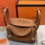 HERMES Lindy 26 bag กระเป๋าทรงโท้ทหนังสวยอย่างดี เอกลักษณ์ของความเรียบหรูไฮคลาสอย่างสมบูรณ์แบบ