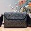 GUCCI GG Black mini bag กระเป๋าครอสบอดี้ที่สะพายได้ทุกโอกาส สีดำคลาสสิก กว่าสีนี้จะมาคือรอนานมาก เป็นหนึ่งสีสุดฮอตที่หายากสุดๆ มาในรุ่นสปอร์ต ทรงกะทัดรัด ขนาดกำลังดีพกพาสะดวก