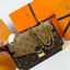 ORI หนังแท้ | LV Trunkie bag กระเป๋าสะพายรุ่นใหม่ ดีไซน์ร่วมสมัยโดดเด่นด้วยมุมโลหะ เฉลิมฉลองเอกลักษณ์ที่สืบทอดมาอย่างยาวนาน ผสานฟังก์ชันการใช้งานเข้ากับความหรูหรา