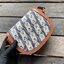 VIP 】หนังแท้ CELINE CROSSBODY BAG CELINE CRECY IN MAILLOM TRIOMPHE JACQUARD AND CAFTSKIN BAG กระเป๋าสะพายทรงสวยหรูอยู่ทรงเปิดปิดด้วยฝาปิดกระดุมโลโก้แบรนด์ ภายในโล่ง ขนาดกะทัดรัด น่ารัก สายสะพายหนังยาวปรับระดับได้จะสะพายไหล่หรือ CROSSBODY ก็ดูดี ตัวจริงสวย
