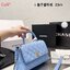 CHANEL Coco Small Top Handle Bag กระเป๋าสะพายสุดคลาสสิค สวยหรูพร้อมมือจับในตัว อะไหล่ทองสวยมาก มาพร้อมกล่อง อปก ครบเซ็ท รอบนี้จัดราคาพิเศษสุดคุ้มค่ะ โดดเด่นและดูแพง ไม่อยากให้พลาดเลยน้า