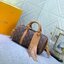 LV Keepall Bandouliere 25 Monogram Canvas กระเป๋าสะพายใบเล็กโมโนแกรม รุ่นใหม่ห้อยพู่ เกรดออริ 1:1 ใช้งานต่างประเทศได้