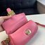 Coach Pillow Tabby Shoulder Bag 18 หนัง nappa หนานิ่ม นุ่มมากๆ รุ่นใหม่ล่าสุดค่ะ! พร้อมโลโก้รุ่นใหม่ด้วยเช่นกัน เพิ่มความหรู ดูดีเข้าไปอีกค่ะ เปิดปิดกระเป๋าแบบกระดุมแมาเหล็ก ภายในมีช่องใส่ของสองช่อง; สามารถใส่กระเป๋าเงินใบสั้นได้;พาสปอร์ตได้;มือถือได้ ค่ะ