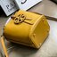 ของแท้ 💯% Tory burch miller mini bucket bag กระเป๋าทรงคลาสสิคจากTory burch มาพร้อมกับรูปทรงถัง ขนาดน่ารักกำลังดี
