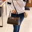 COACH F83607 ROWAN SATCHEL IN SIGNATURE CANVAS กระเป๋าทรงหมอนยอดฮิต คลาสสิคใช้งานได้ไม่มีเบื่อ มาครบสีขายดี ด้วยรูปทรงสวยงาม และใช้งานได้อย่างกระฉับกระเฉง วัสดุหนังแคนวาสเคลือบลาย ทนทาน ภายในโล่งกว้าง มีช่องซิปและแบ่งสัดส่วนได้ลงตัว บอกเลยว่าสาวๆพลาดไม่ได